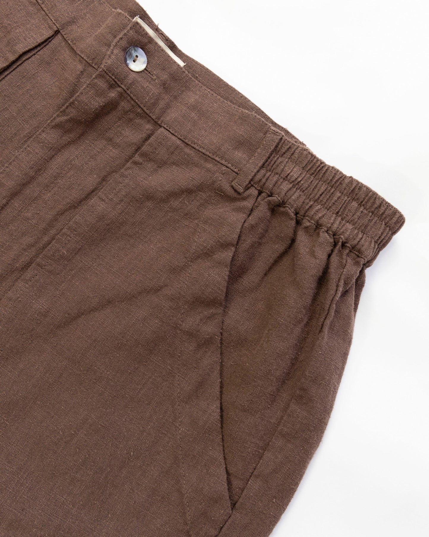 The Ram Island Short in Mocha