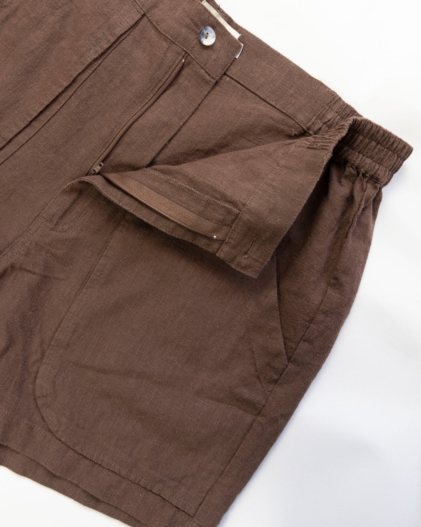 The Ram Island Short in Mocha