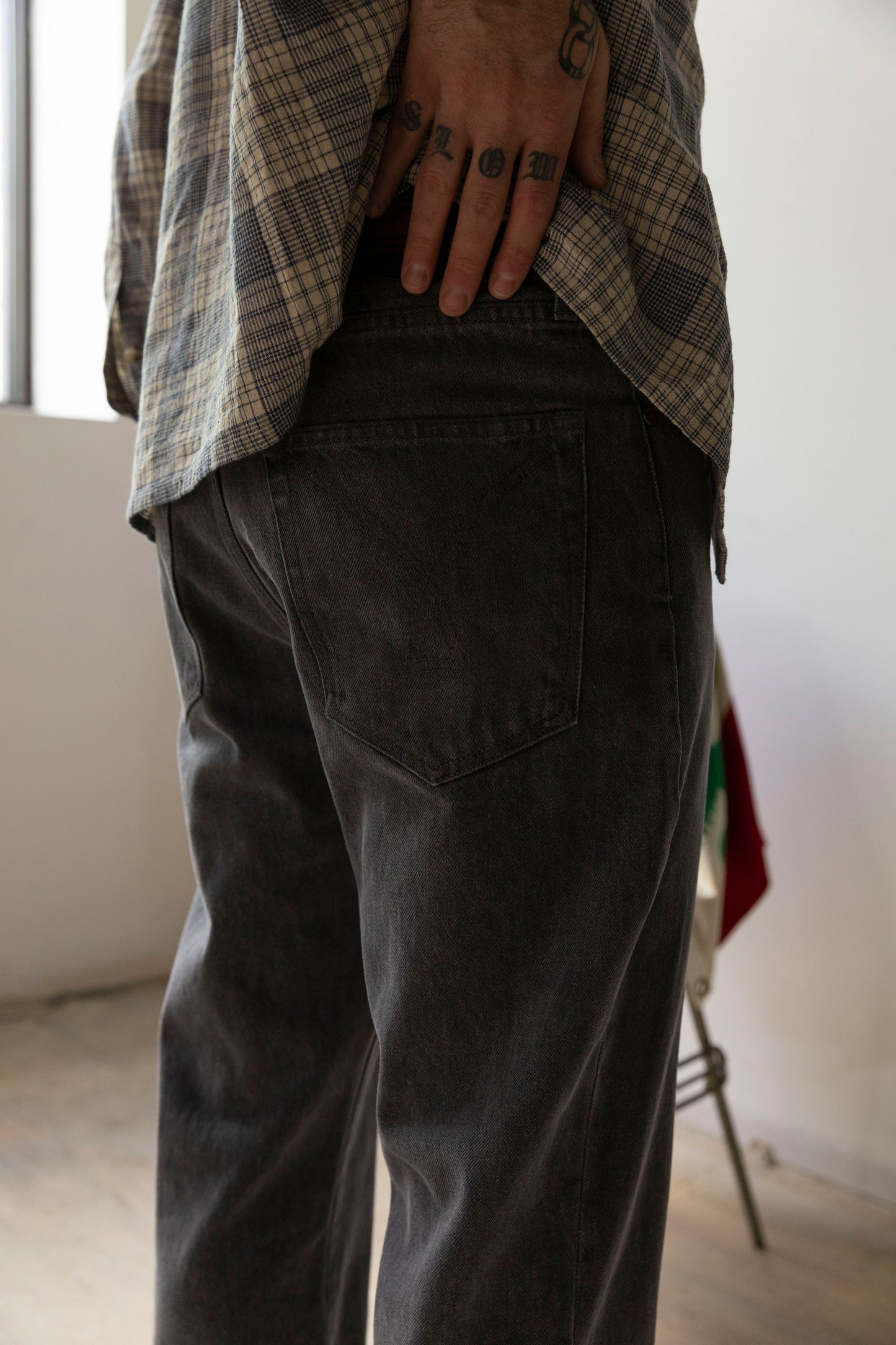 The 207 Jeans in Cement