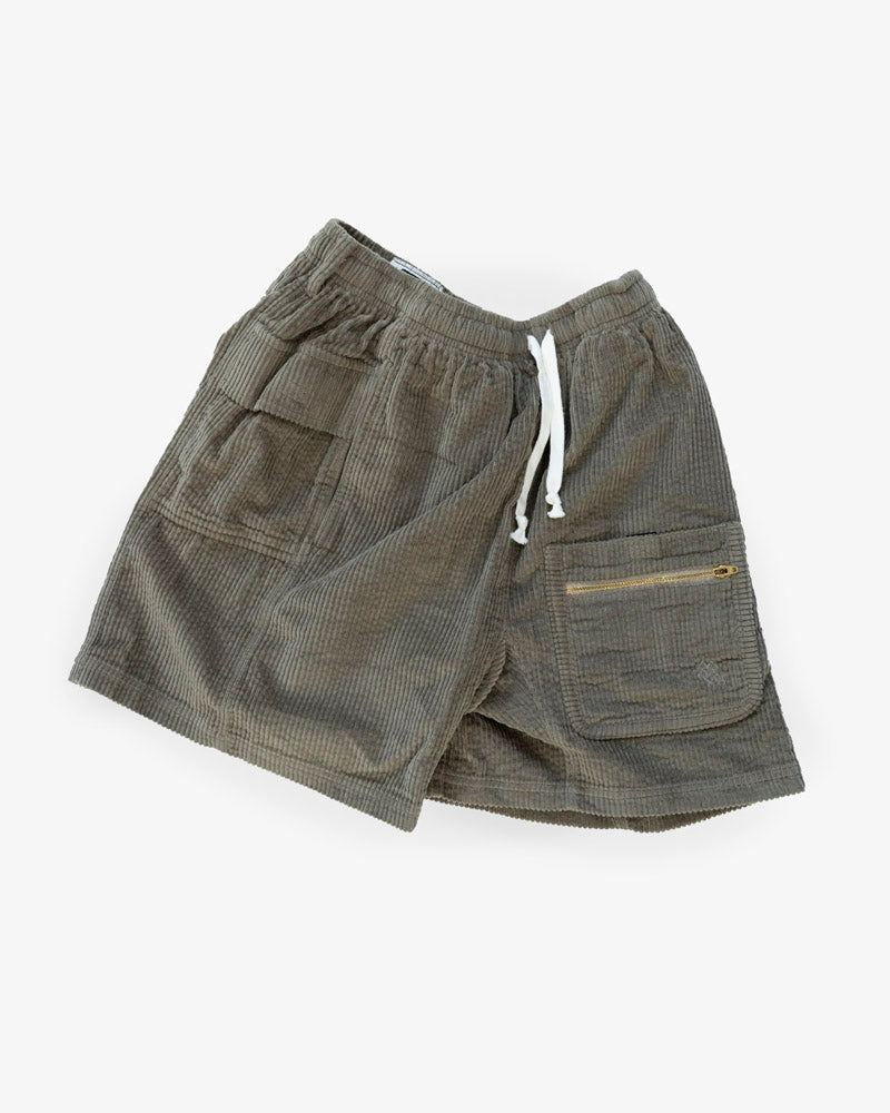 The Highland Short in Olive