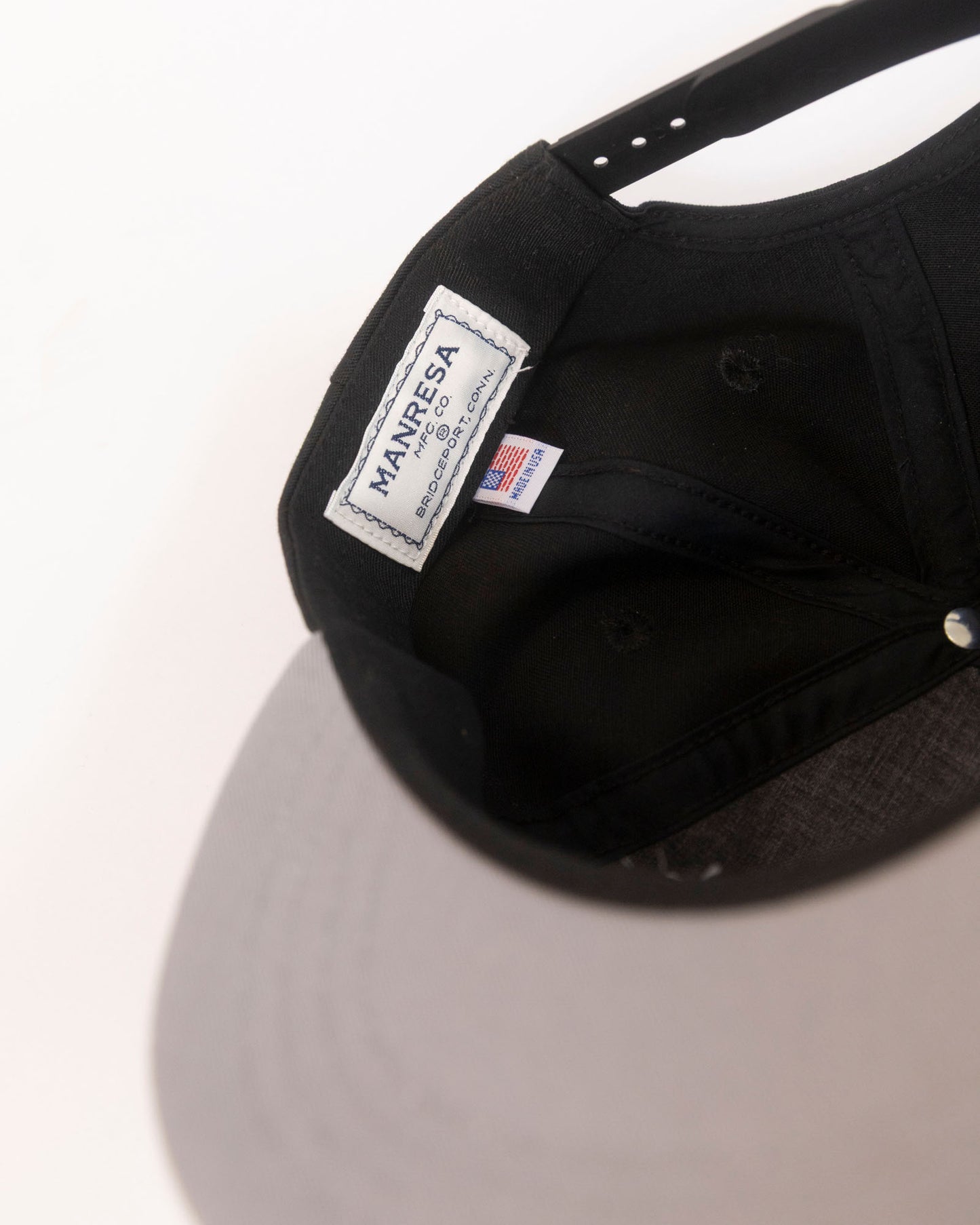 The Flagship Cap in Black