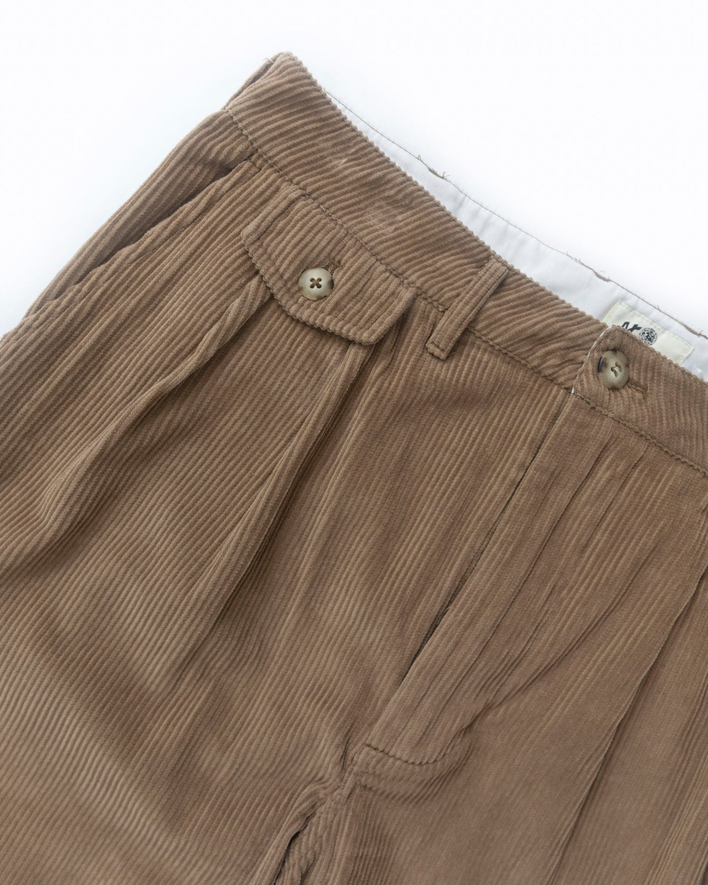 The Louis Pant in Mocha