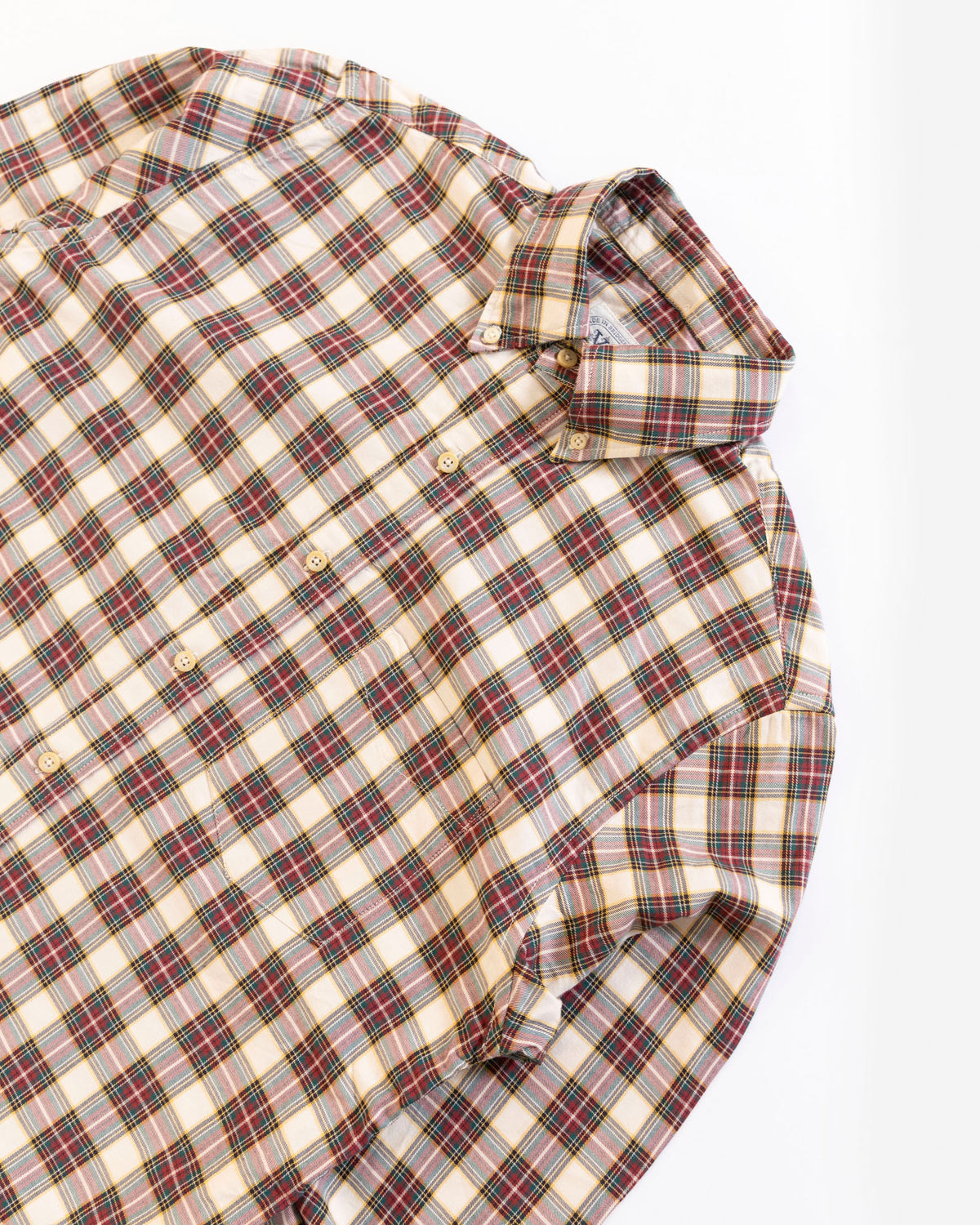 The Oxford Shirt in Ecru/Cranberry