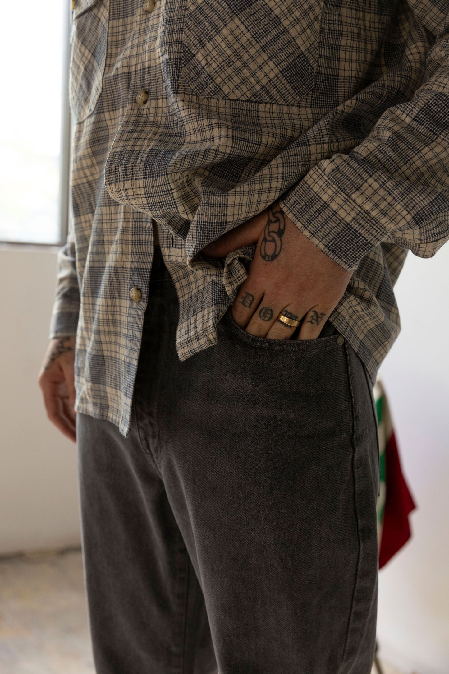 The 207 Jeans in Cement
